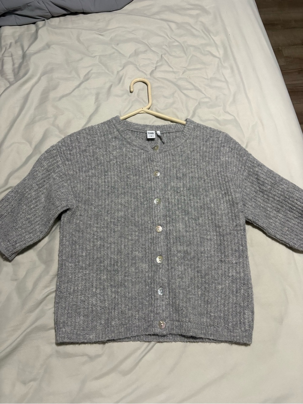 Simons Heather Gray Button-Front Ribbed Knit Cardigan